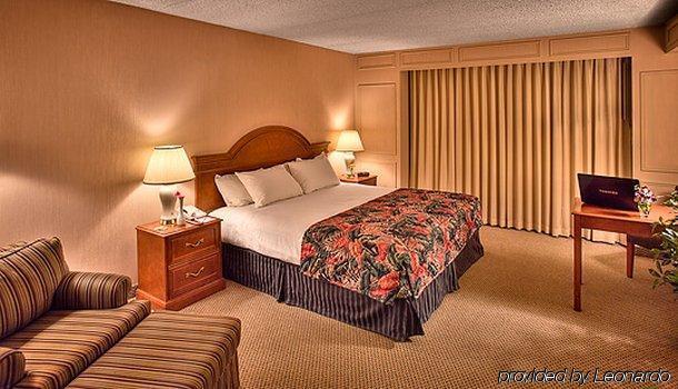 Black Knight Inn Red Deer Kültér fotó