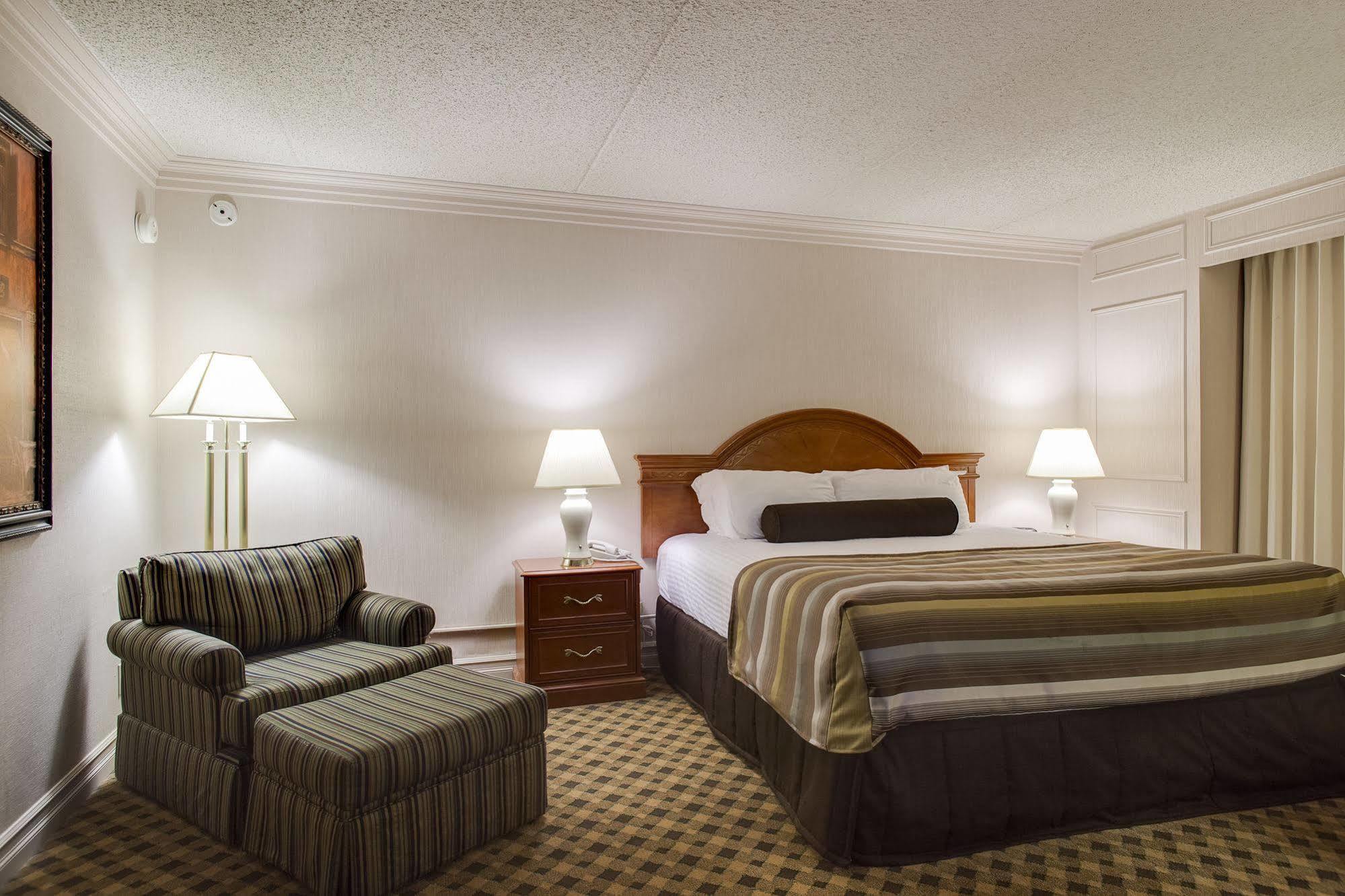 Black Knight Inn Red Deer Kültér fotó